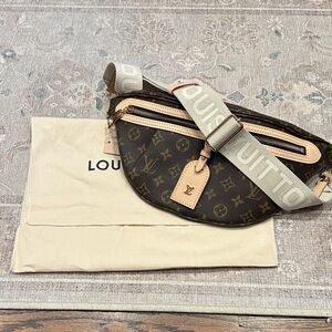 NWT Louis Vuitton High Rise Bumbag